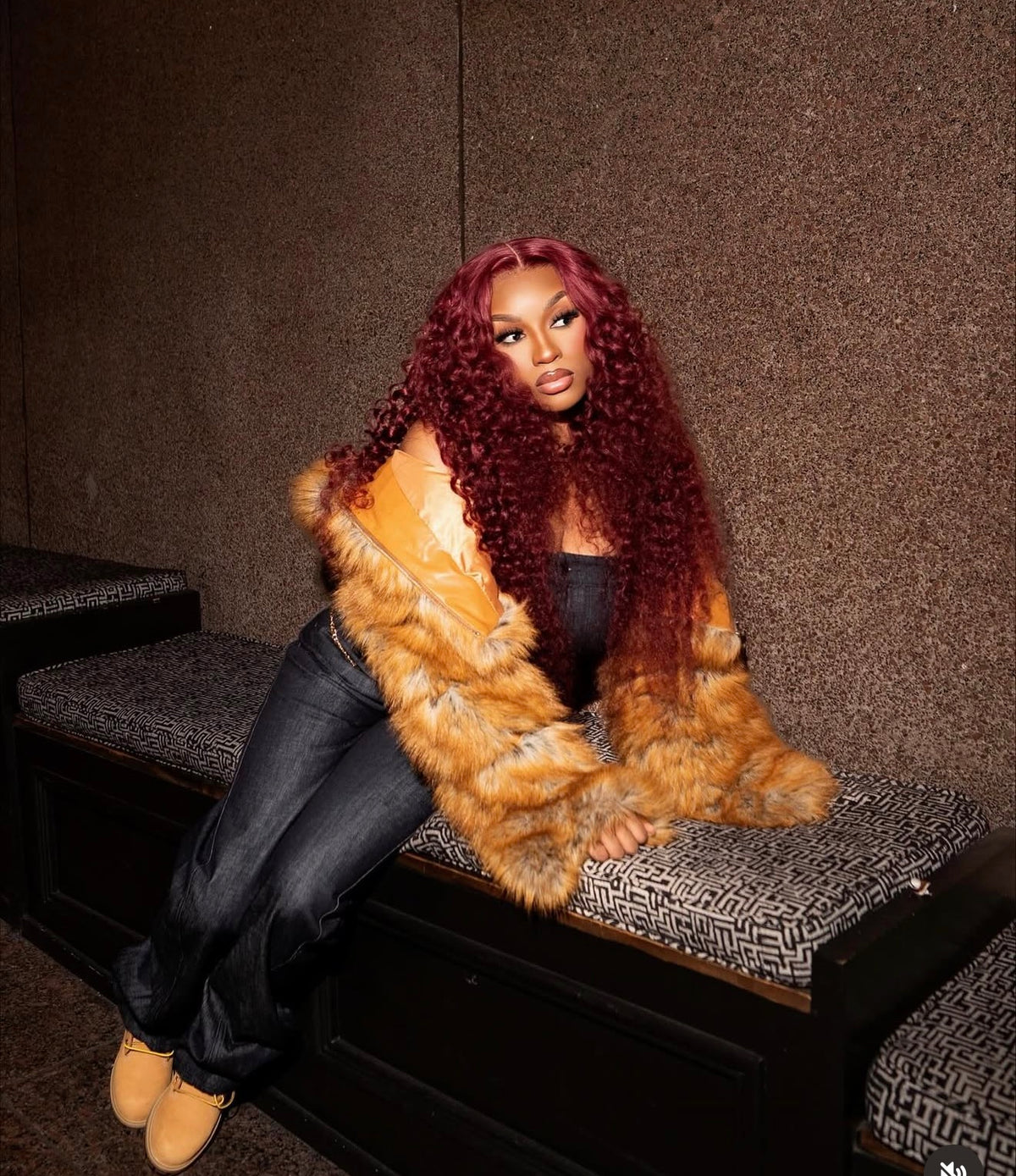 13x6 28” Transparent Deep Wave Burgundy 180 Density Unit